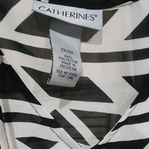 Catherine's Top size 2x/3x